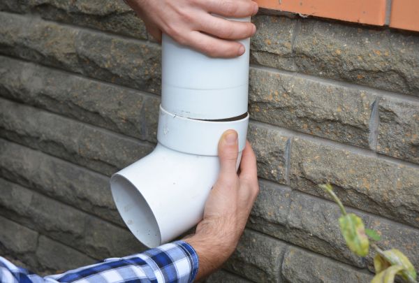 Cost of Drainage Downspout Repair in Kansas City