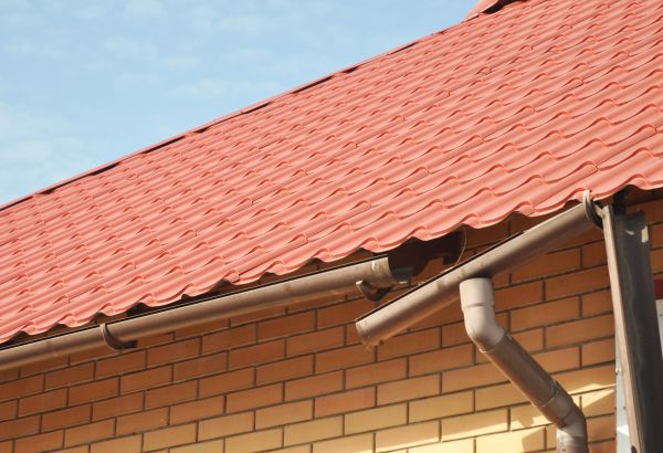 Cost of Loose Gutter Repair in Kansas City